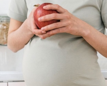 Sanfte Hilfe bei Schwangerschafts-Verstopfung: Was wirklich wirkt (und was du besser lässt)