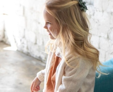 Starker Halt, stylischer Look: Die besten Haarclips für dickes Haar